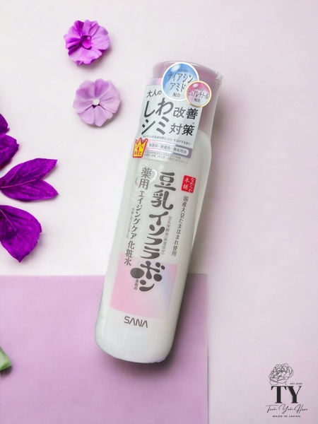 Nameraka Honpo Medicated Lotion White 200 ml.