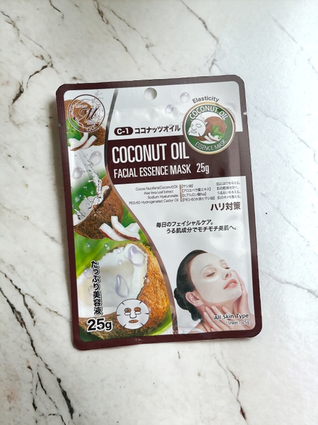 MITOMO Natural Coconut Oil Elasticity Facial Essence Mask 1 pc.